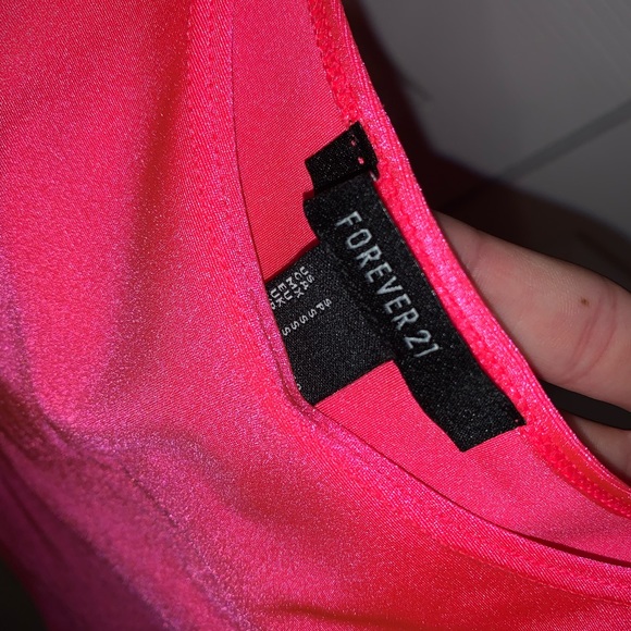 Forever 21 Neon Pink Top - Picture 2 of 3